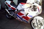 Joe111's FZR Project