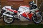 Tony1's FZR R model